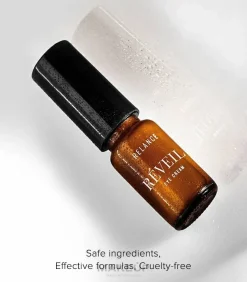 Anti-Aging-Augenkonturcreme mit Retinol und Ferulasäure