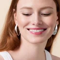 Catrice Glossin' Glow Tinted Lip Oil