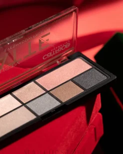 Catrice The Dusty Matte Eyeshadow Palette