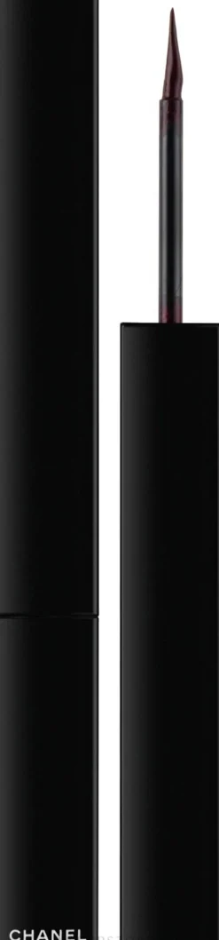 Chanel Le Liner