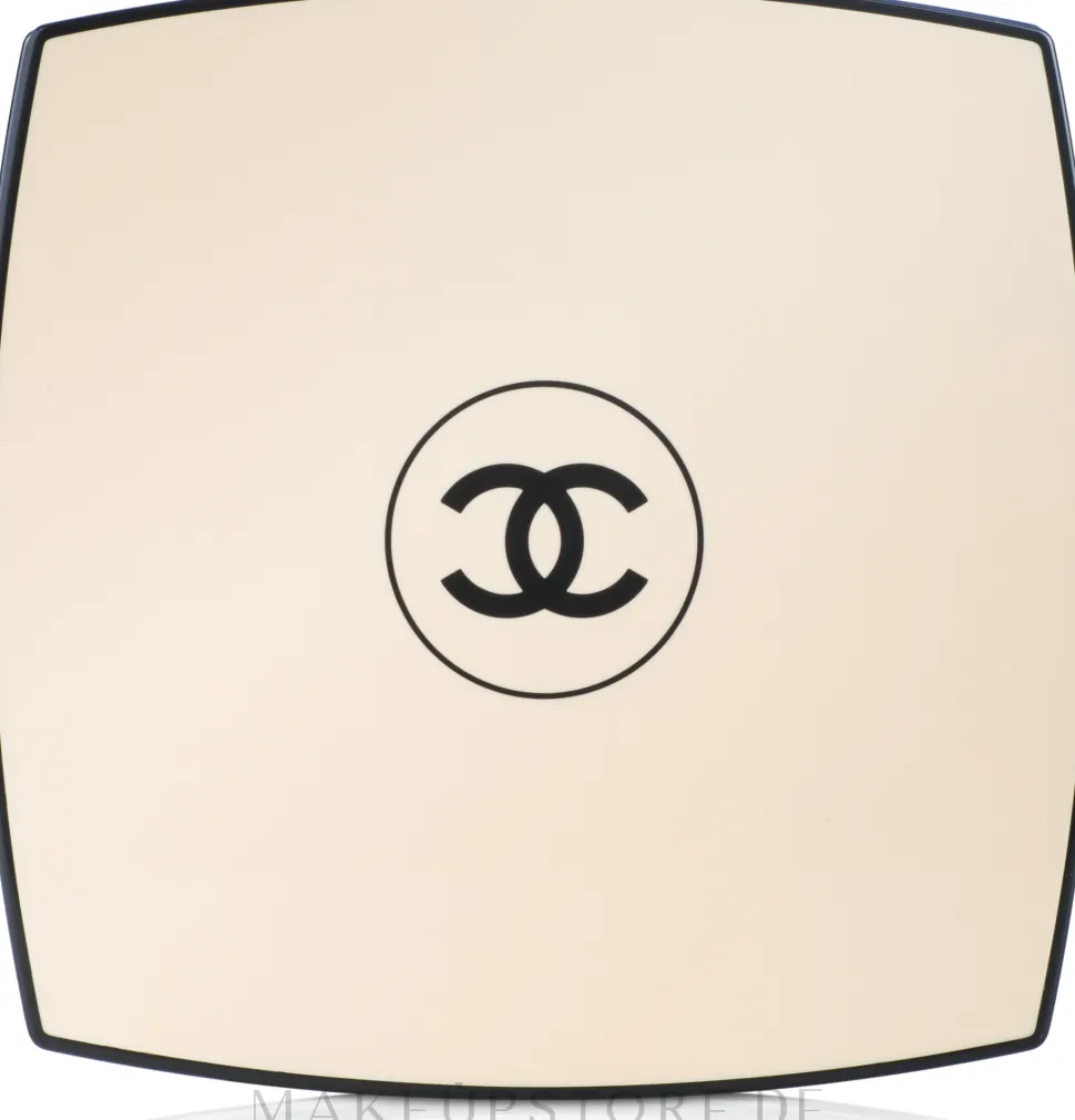 Chanel Les Beiges Healthy Glow Natural Eyeshadow Palette