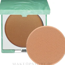 Clinique Stay-Matte Sheer Pressed Powder Oil-Free