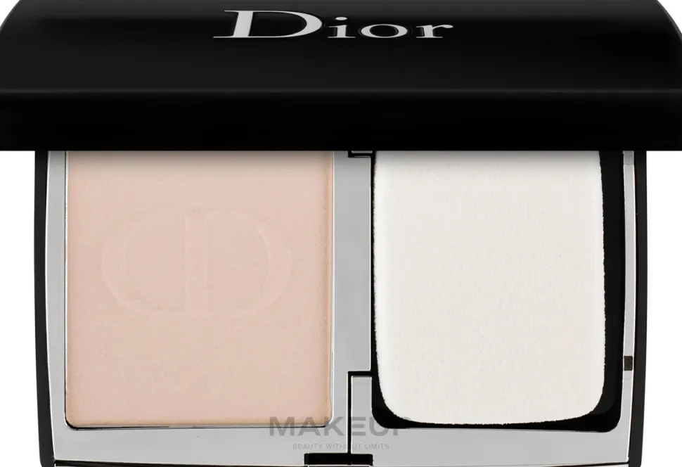 Dior Forever Natural Velvet Compact Foundation