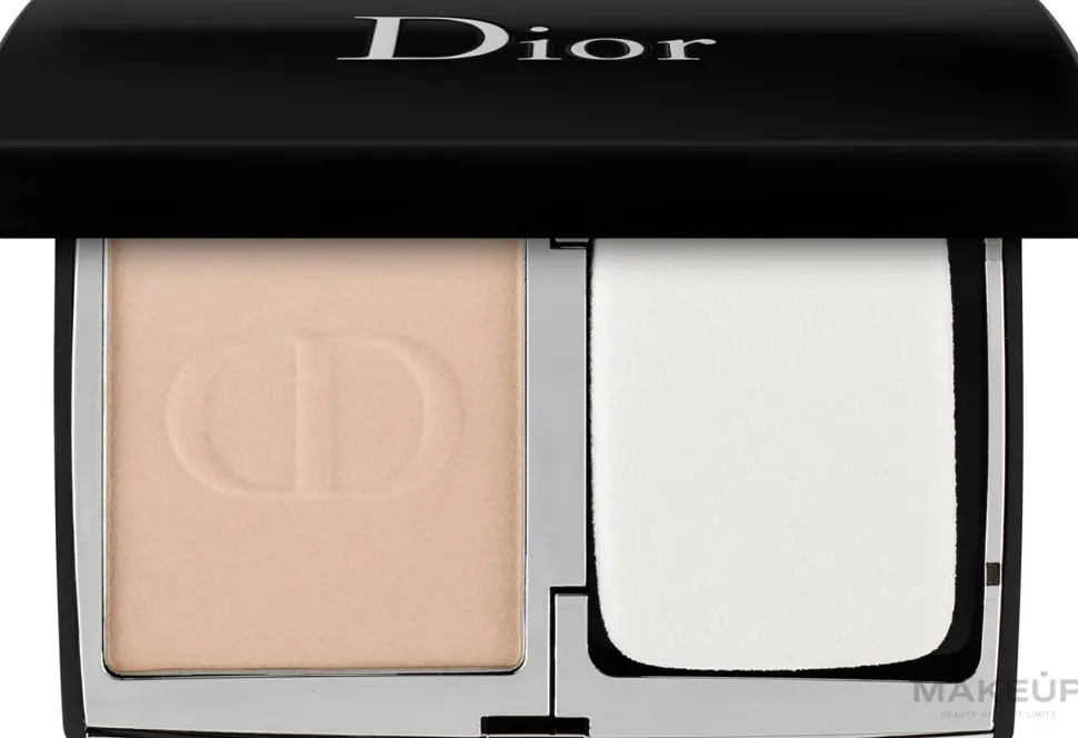 Dior Forever Natural Velvet Compact Foundation