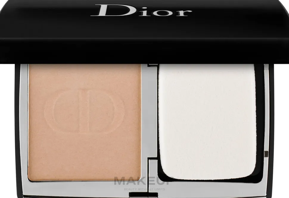 Dior Forever Natural Velvet Compact Foundation
