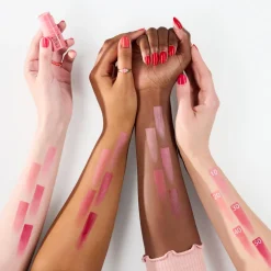 Essence Baby Got Blush Stick