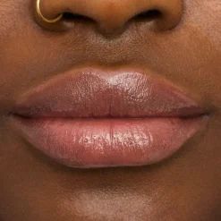 Essence Extreme Shine Volume Lipgloss