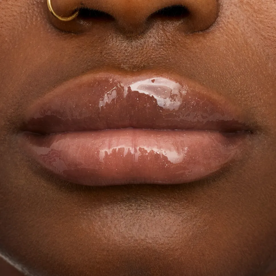 Essence Extreme Shine Volume Lipgloss