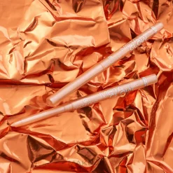 Essence Meta Glow Duo-Chrome Eye Pencil