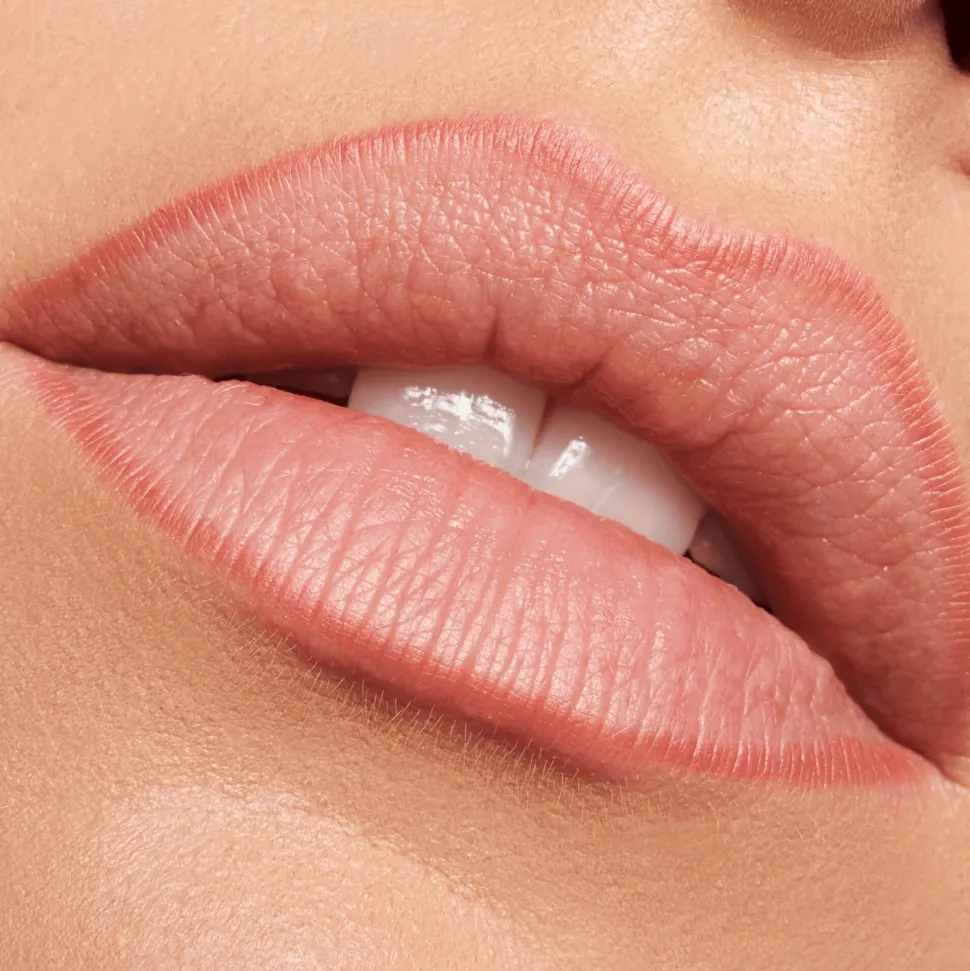 Essence Soft & Precision Lip Pencil