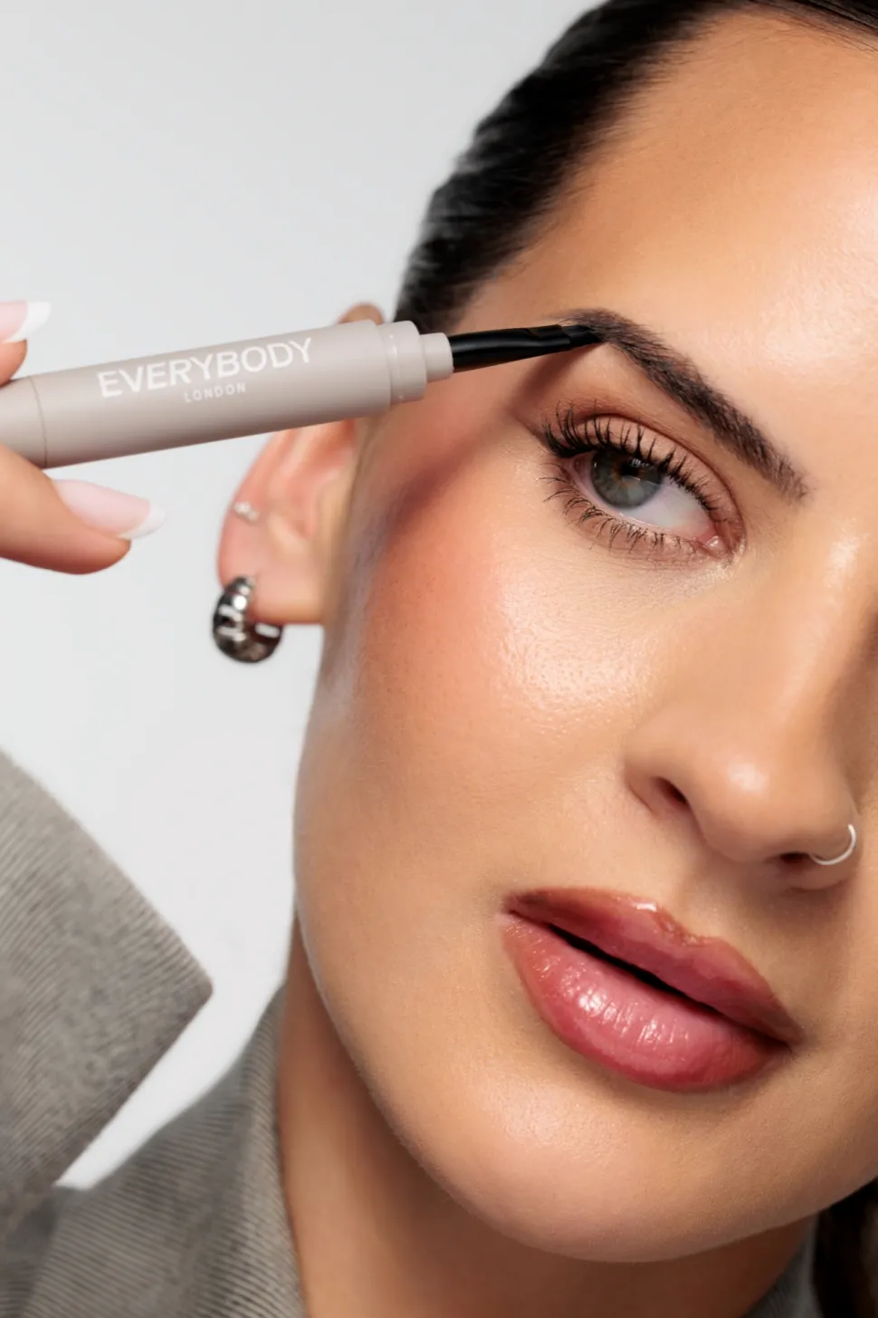 Everybody London Back To The Office Eyebrow Pomade With Brush