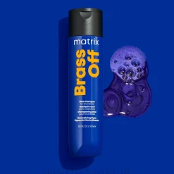 Farbneutralisierendes Shampoo für kühle Farbergebnisse