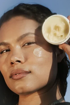 Feuchtigkeitsspendende Allzweck-Hautcreme für Gesicht, Haar und Körper