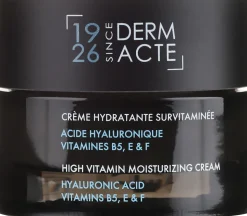 Feuchtigkeitsspendende Gesichtscreme mit Hyaluronsäure und Vitamin B5, E und F