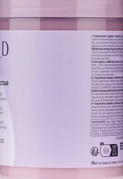Feuchtigkeitsspendende und energetisierende Maske mit Kokosnussöl und Aloe Vera für glänzendes blondes Haar