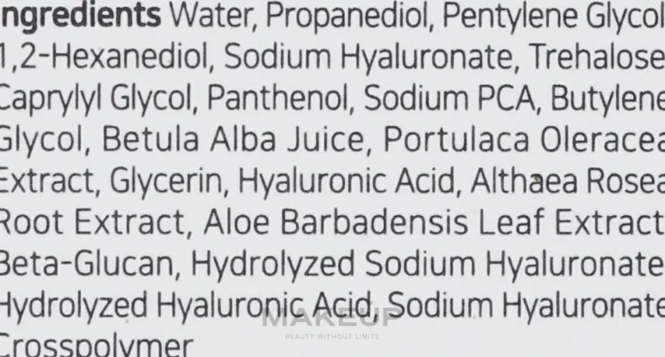 Feuchtigkeitsspendender Gesichtstoner mit Hyaluronsäure