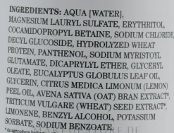 Feuchtigkeitsspendendes Shampoo für trockenes und geschädigtes Haar