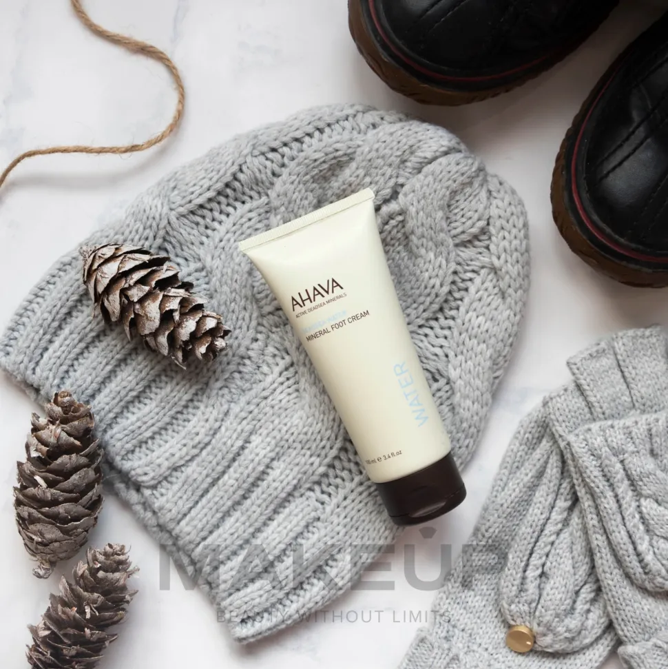 Fußcreme mit Mineralien aus dem Toten Meer