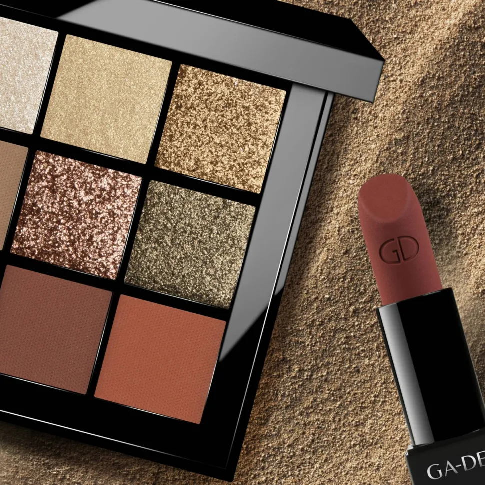 GA-DE Velveteen Eye Shadow Palette