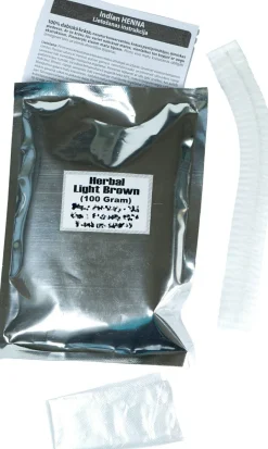 Haarfarbe auf Basis von indischem Henna