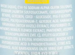 2in1 Reinigungsschaum für das Gesicht mit Vitamin C