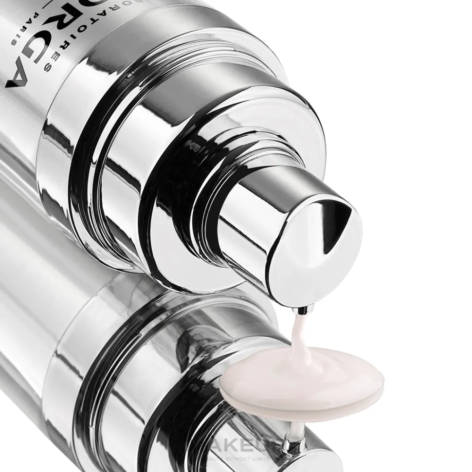 Intensiv regenerierendes Gesichtsserum mit Retinol und Vitamin C
