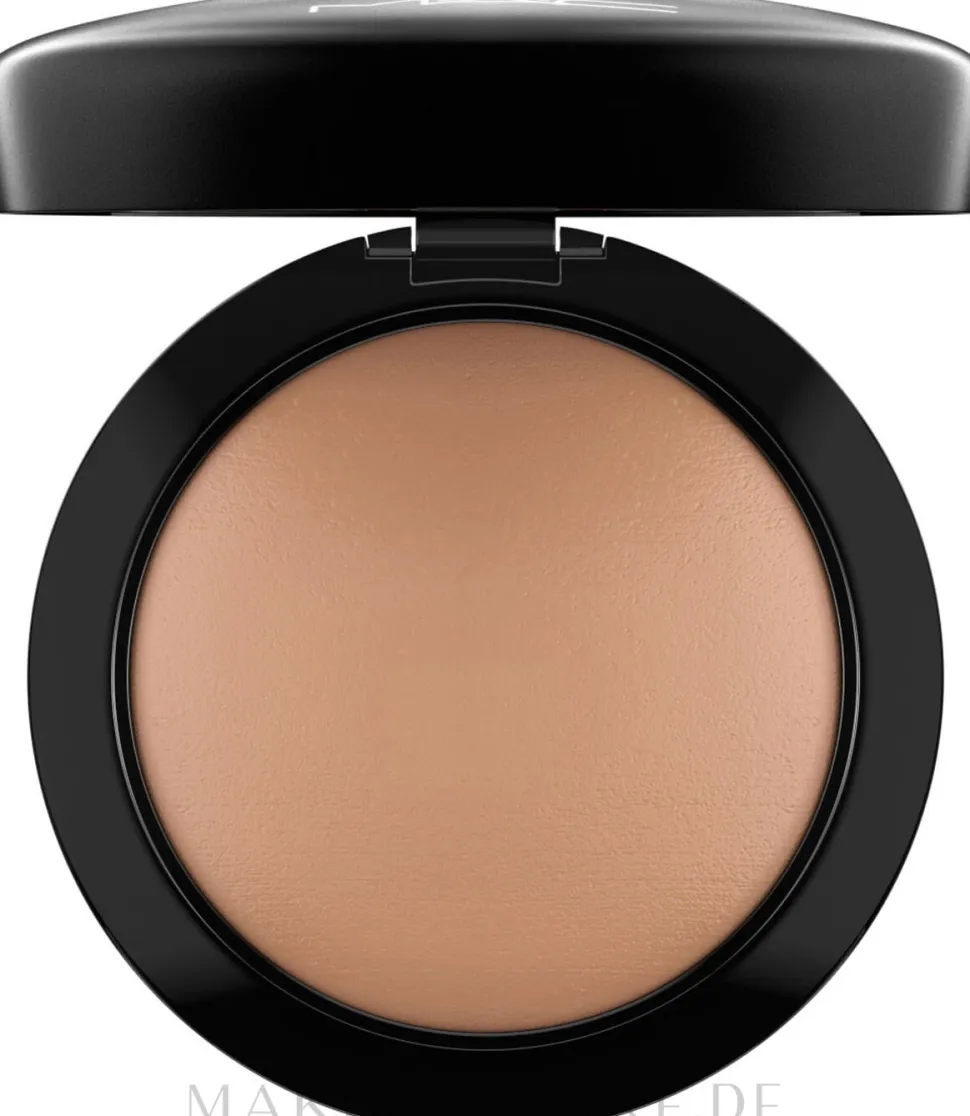 MAC Mineralize Skinfinish Natural