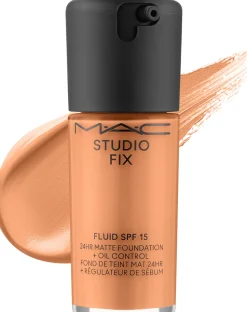 MAC Studio Fix Fluid SPF15 24HR Matte Foundation