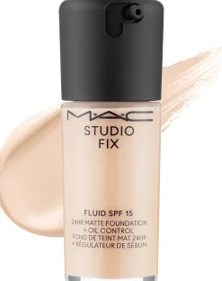 MAC Studio Fix Fluid SPF15 24HR Matte Foundation