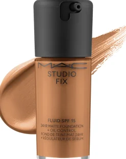 MAC Studio Fix Fluid SPF15 24HR Matte Foundation