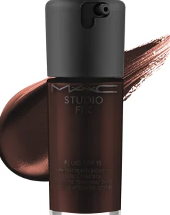 MAC Studio Fix Fluid SPF15 24HR Matte Foundation