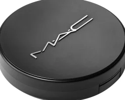 MAC Studio Fix Powder Plus Foundation