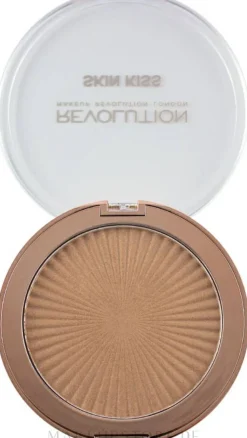 Makeup Revolution Skin Kiss