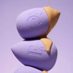 Make-up-Schwamm violett
