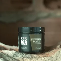 Matte Tonerde für das Haar