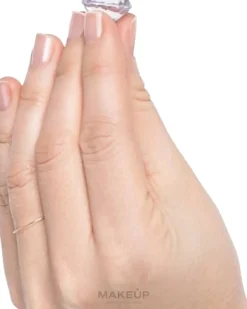 Nagelhärter mit Diamantstaub