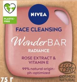 Natürlicher Gesichtsreiniger mit Rosenextrakt und Vitamin E