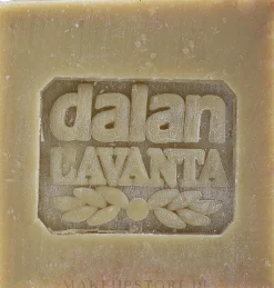 Naturseife mit Lavendel und Olivenöl
