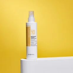 Nährende und restrukturierende Haarmaske in Sprayform ohne Ausspülen