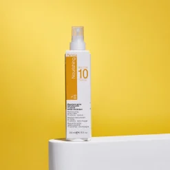Nährende und restrukturierende Haarmaske in Sprayform ohne Ausspülen