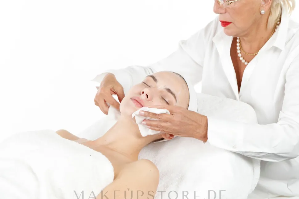 Peeling Scrub für fettige und Problemhaut