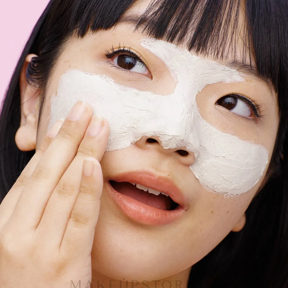 Porenreinigende Peelingmaske für das Gesicht