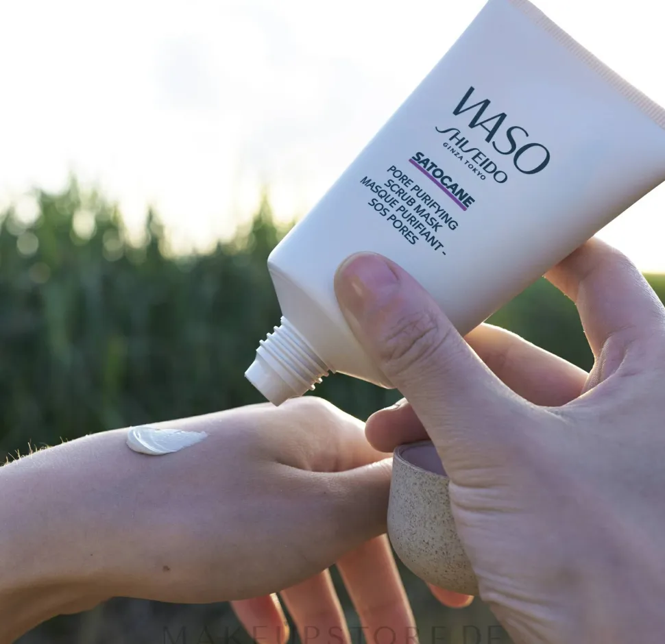 Porenreinigende Peelingmaske für das Gesicht