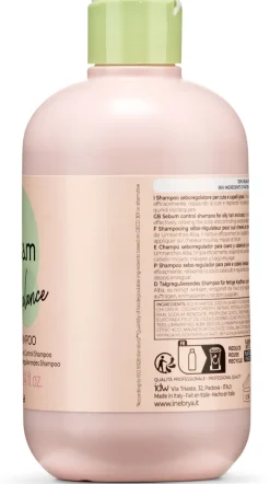 Regulierendes Shampoo gegen fettige Haare und Kopfhaut