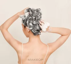 Reinigungsshampoo gegen Schuppen