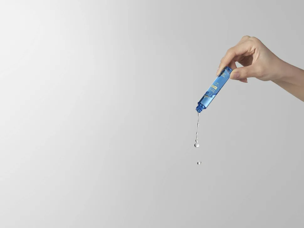 Reparierende Ampullen mit Keratin und Ceramiden für trockenes und strapaziertes Haar