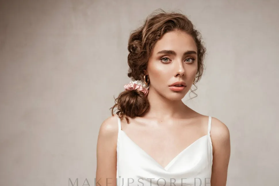 Scrunchie-Haargummi aus Naturseide milchweiß Midi