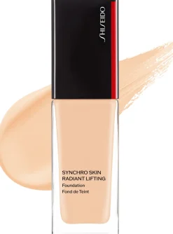 Shiseido Synchro Skin Radiant Lifting Foundation