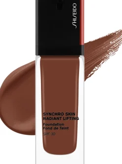 Shiseido Synchro Skin Radiant Lifting Foundation SPF 30