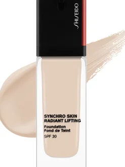 Shiseido Synchro Skin Radiant Lifting Foundation SPF 30